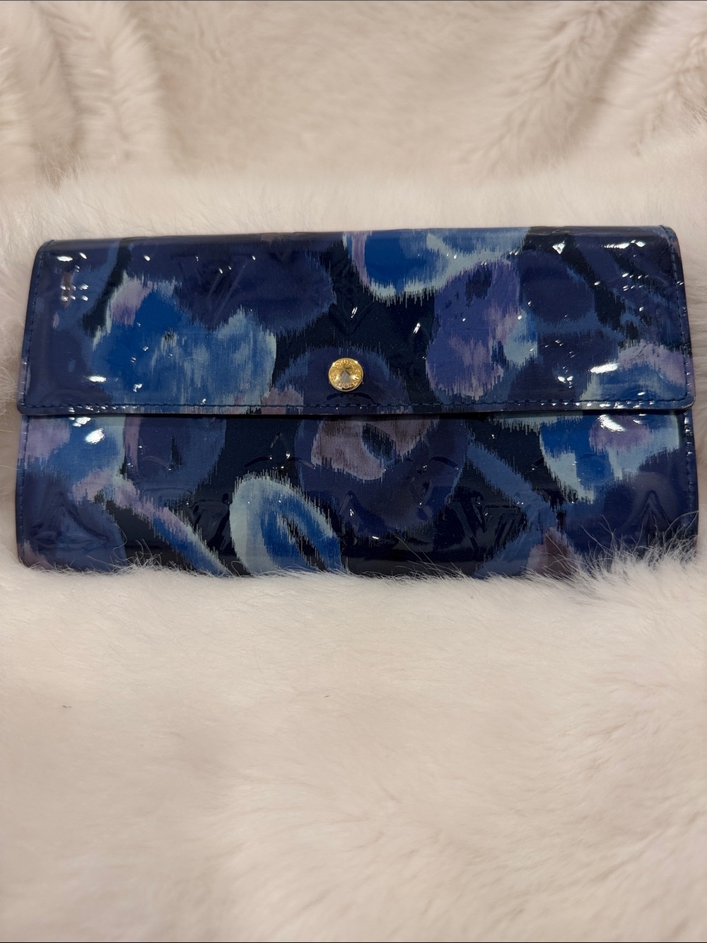 Louis Vuitton Patent Leather Blue Floral Clutch Wallet authentic! Stunning!